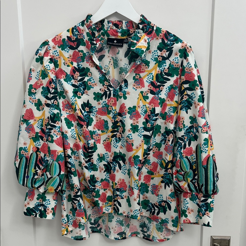 Colorful Floral Blouse with Ruffle Sleeves